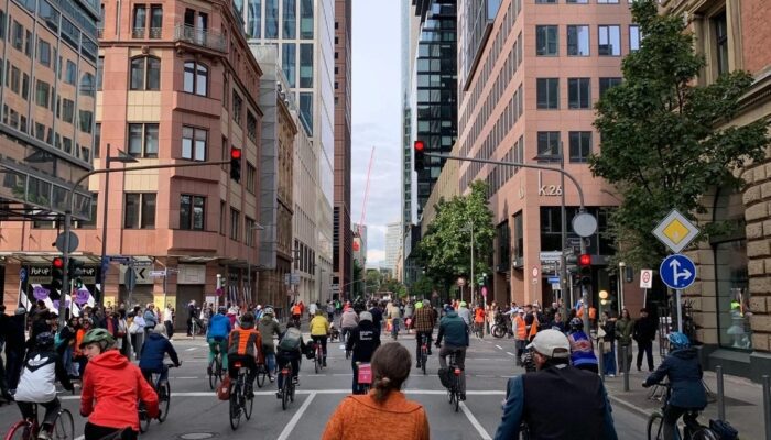 Rote-Klimakarte-Keine-Neuen-Autobahnen Rote Klimakarte - Keine Neuen Autobahnen
